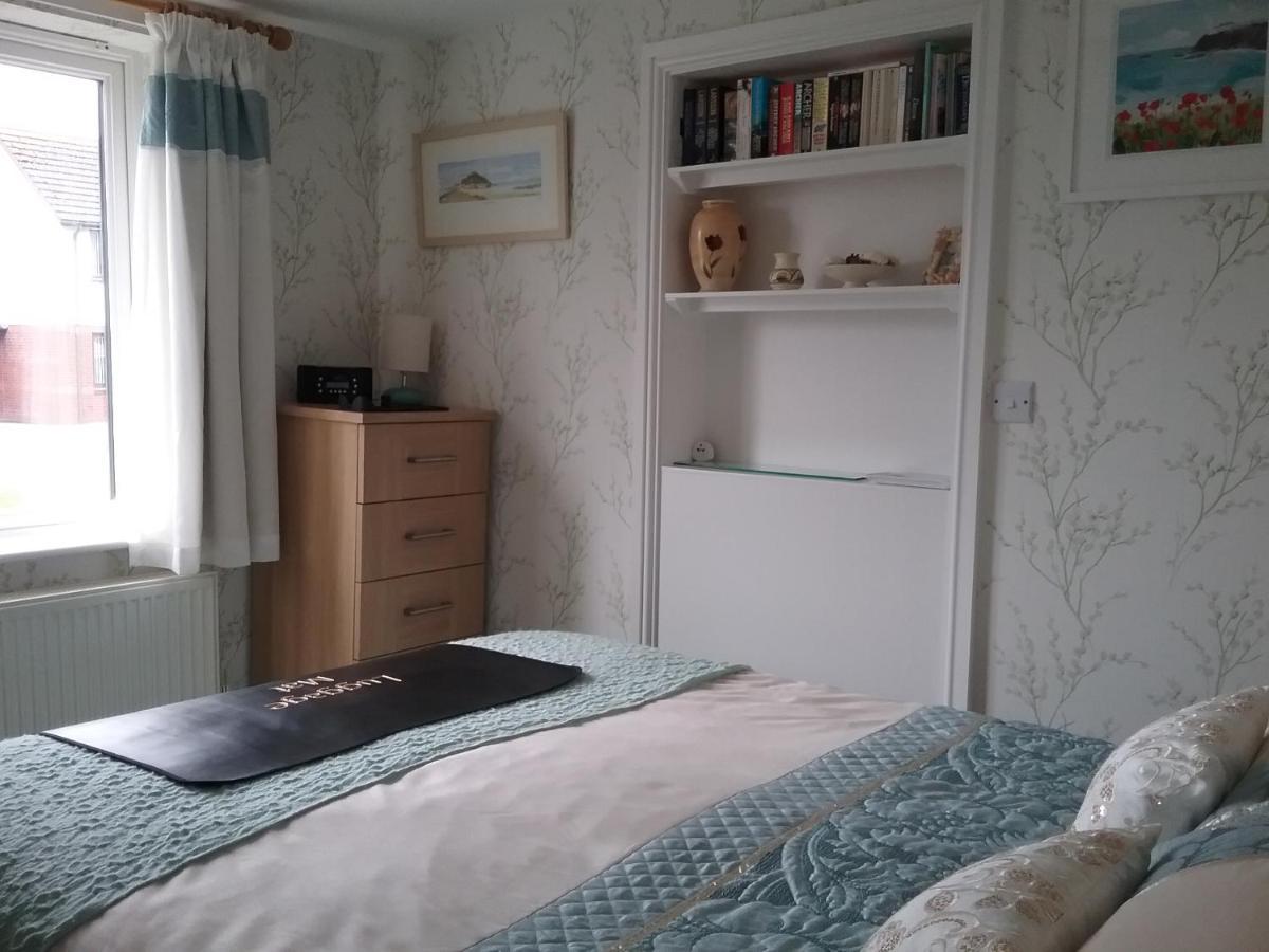 Sterling Bed & Breakfast ランディドノー エクステリア 写真